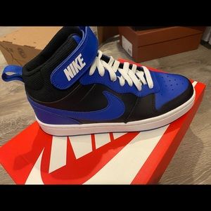 Nike Court Borough Mid 2 Shoes